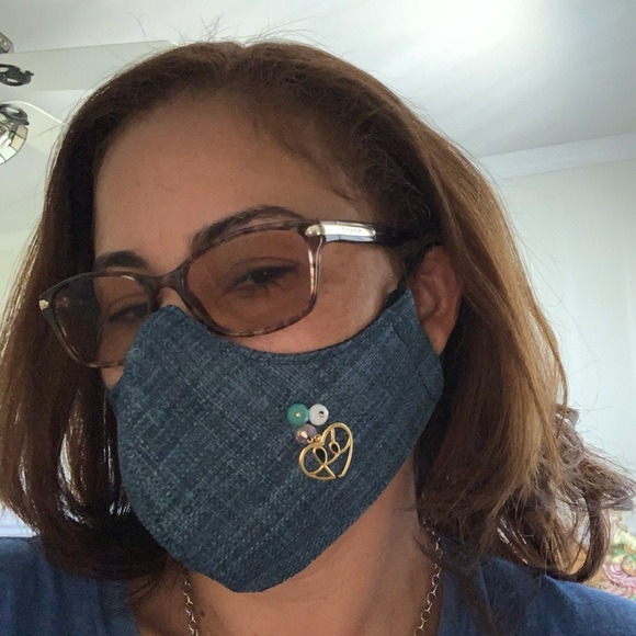 Hand made face mask - Picture 7 of 9